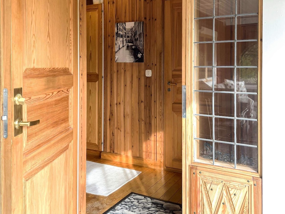 Peaceful Forest Cabin in Dalsland