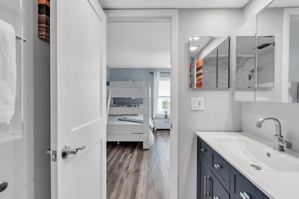 The Pointe #401
