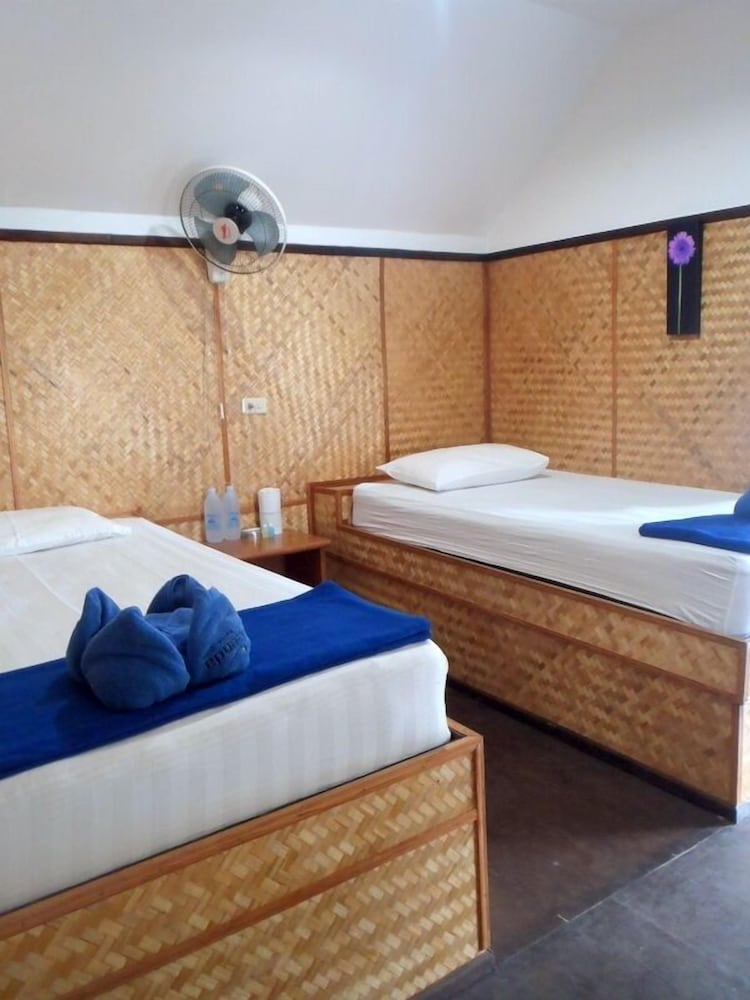Asia Blue Beach Hostel Hacienda