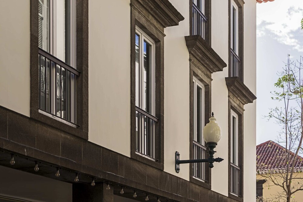 Downtown Funchal Apartments 1B Norte by An Island Apart