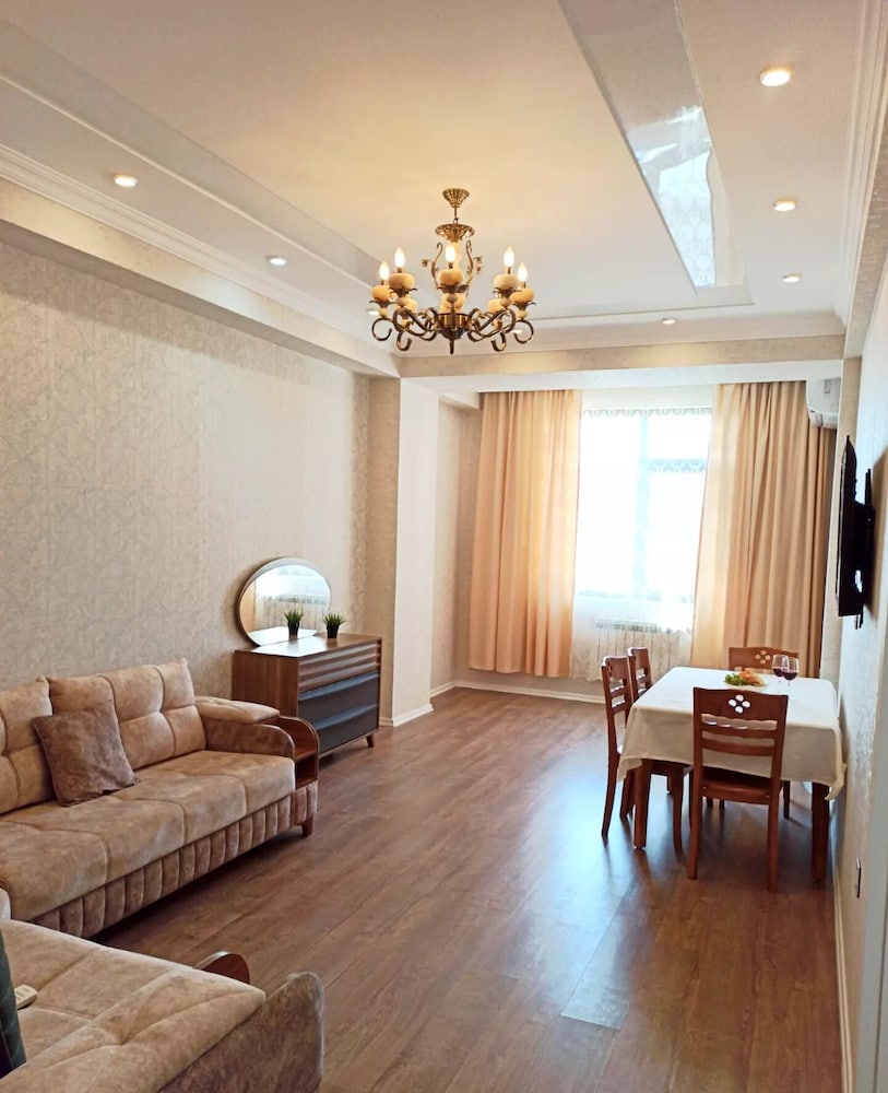 Prestigious apartment near the metro