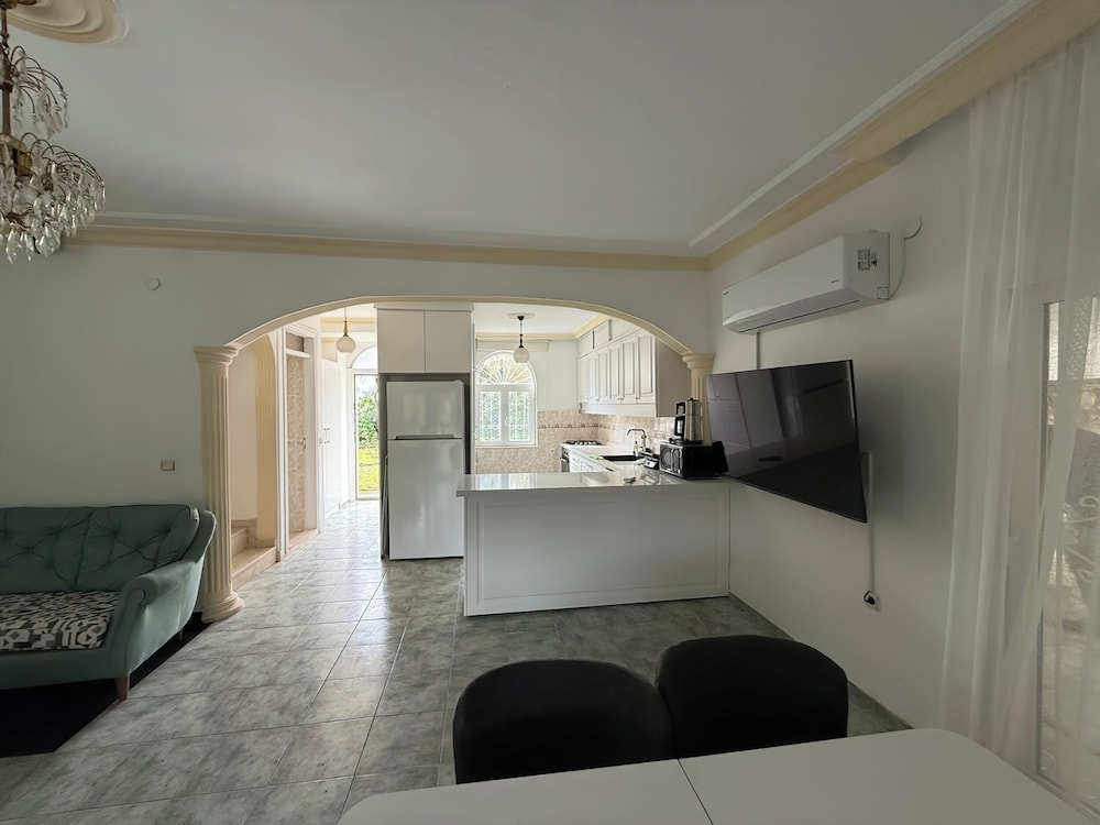 Mete 3 Villa