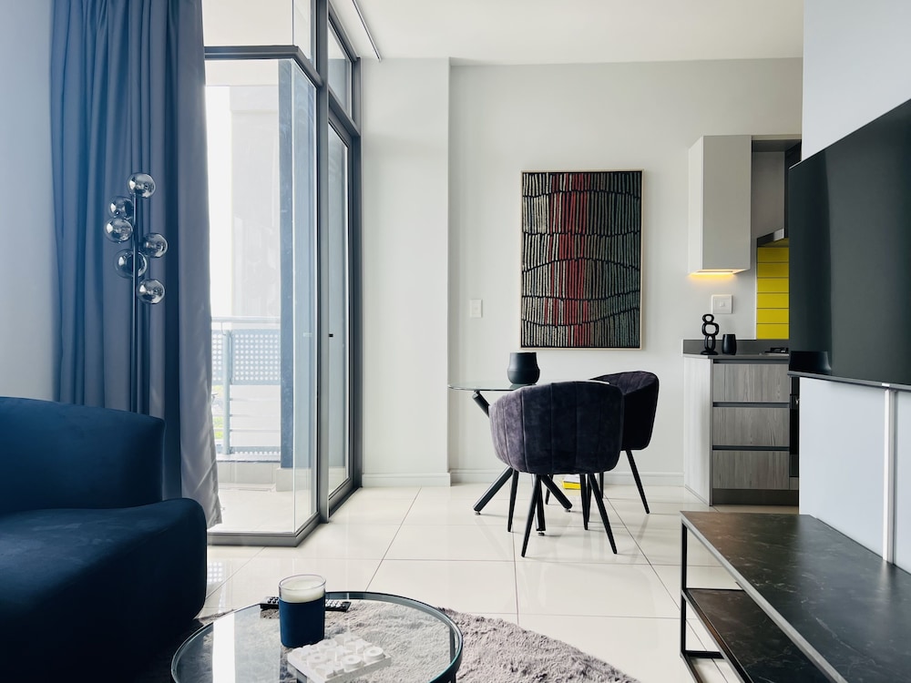 The Median Apartments