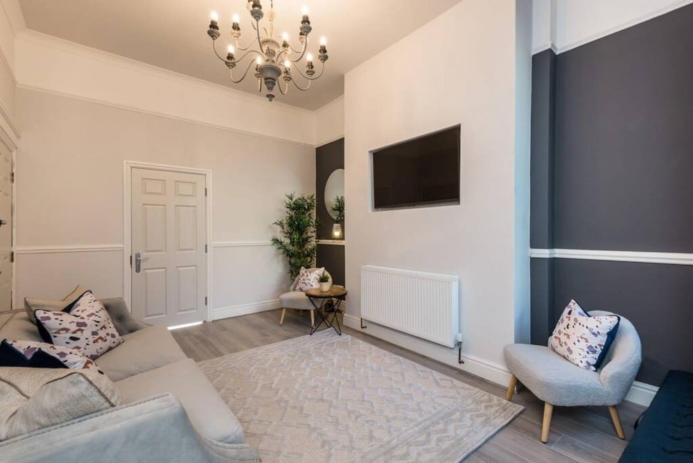 Host Apartments Seel St Townhouse Apt I