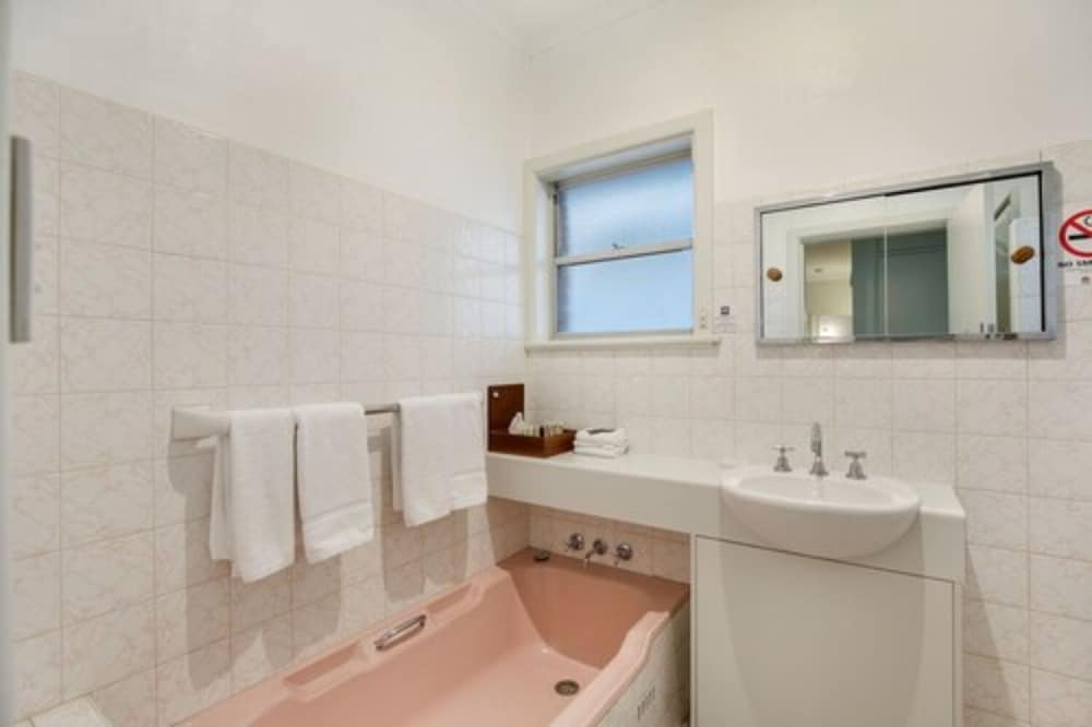 The Horatio - Suites & Motel