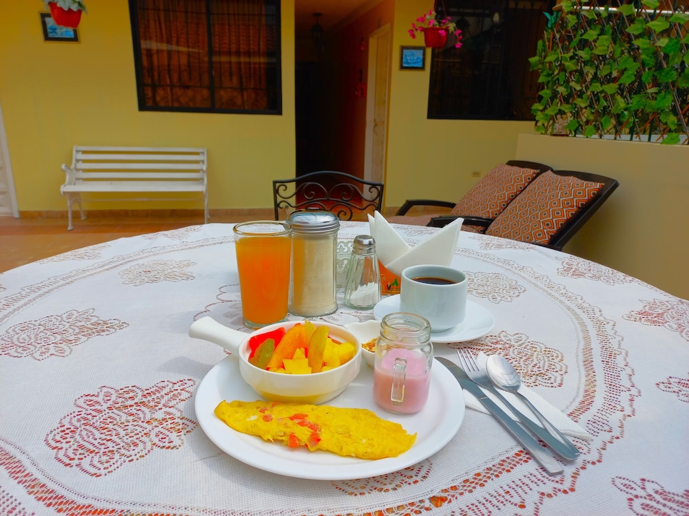 La Rosario Hotel