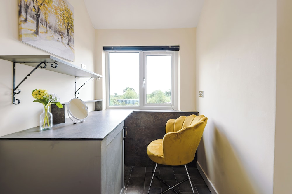 3 Hill Farm Cottages