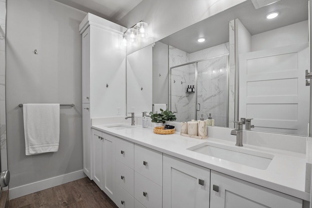 Mountain View Magic - Mayflower Lakeside