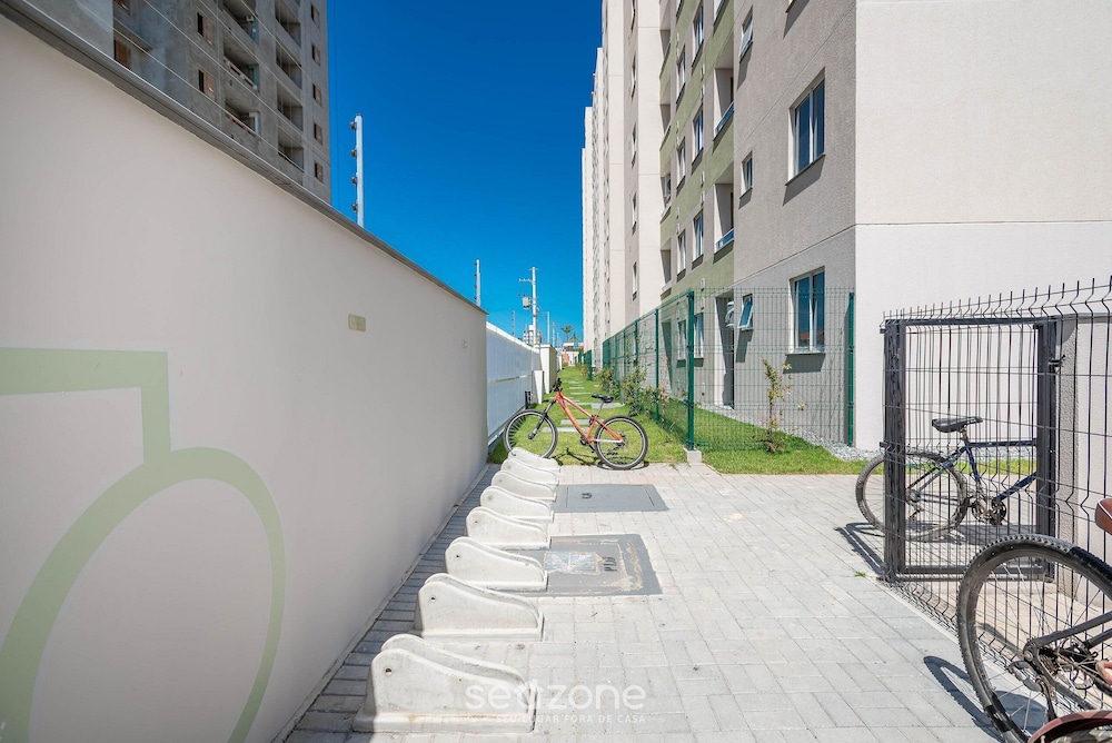 Apart w/ BBC 750 m From the Beach Sfr0411
