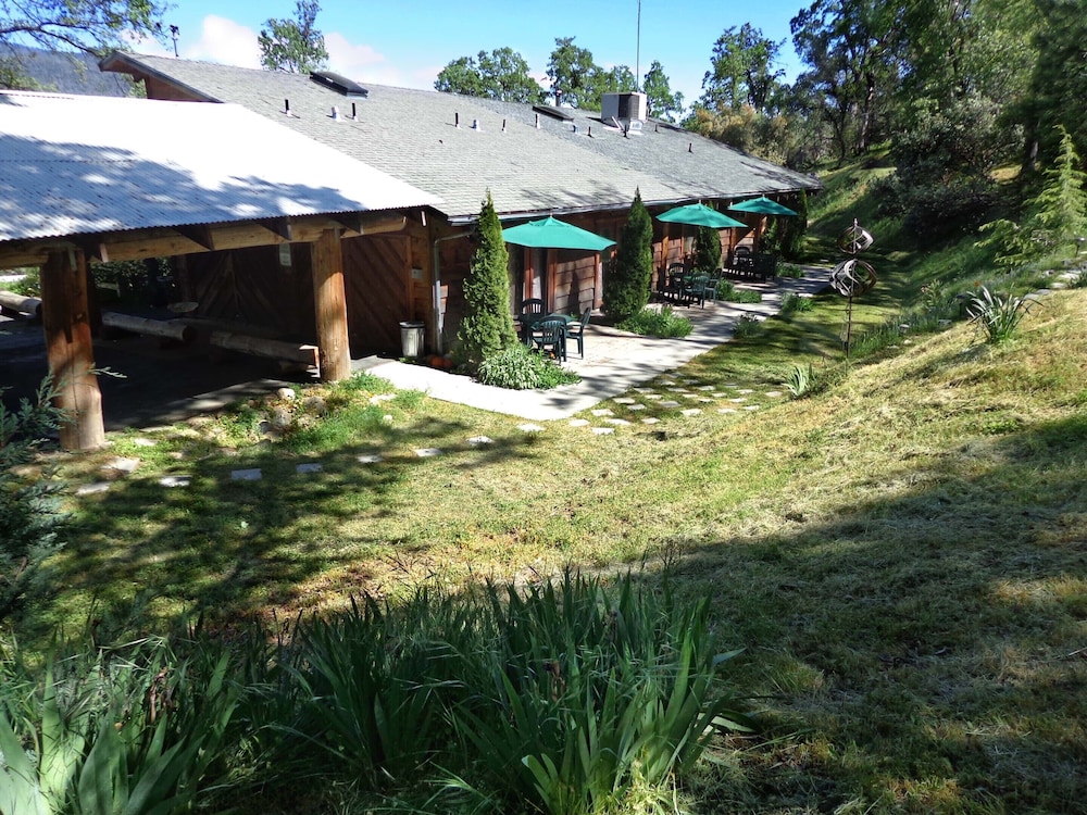 Evergreen Haus