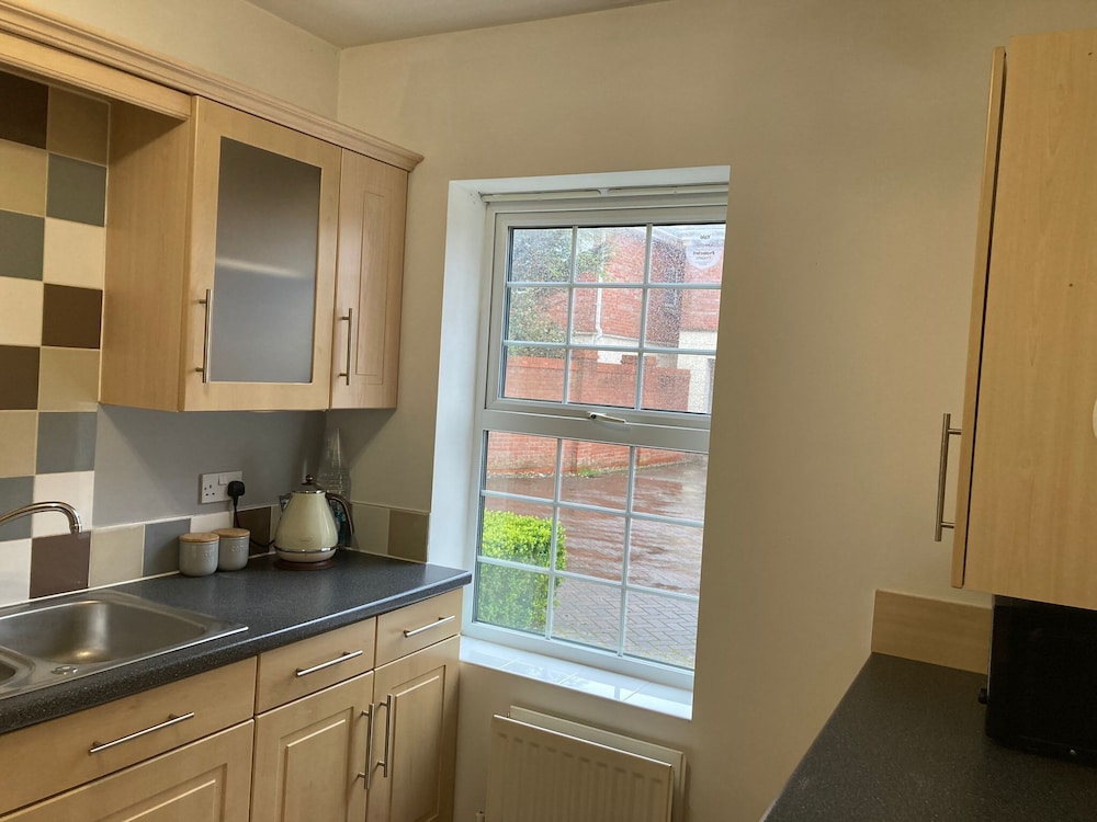 Host Stay Hunters Wood Court
