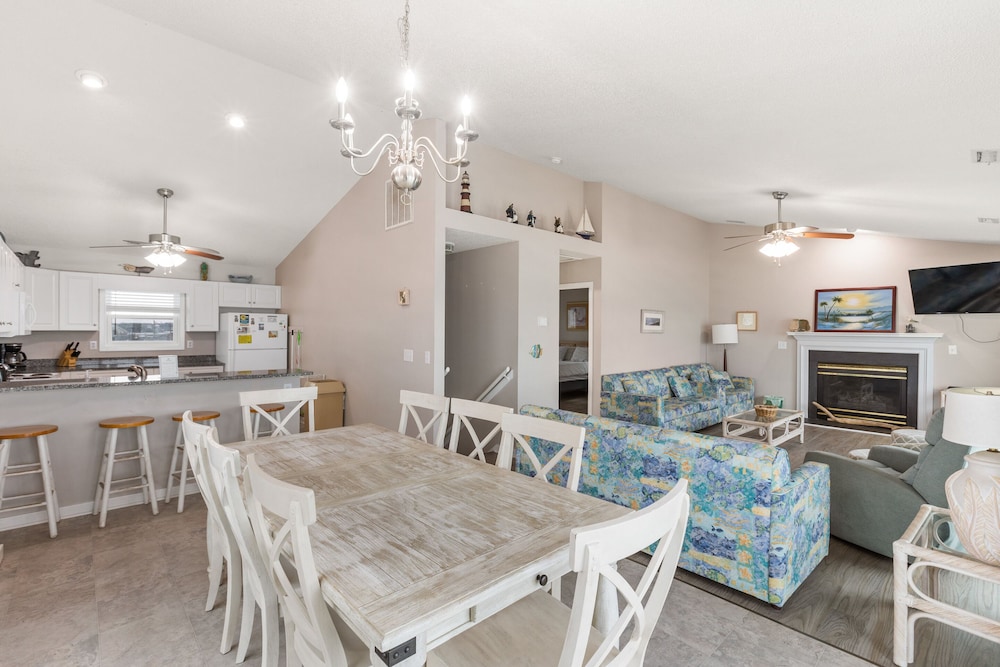 Renegade by Topsail Realty