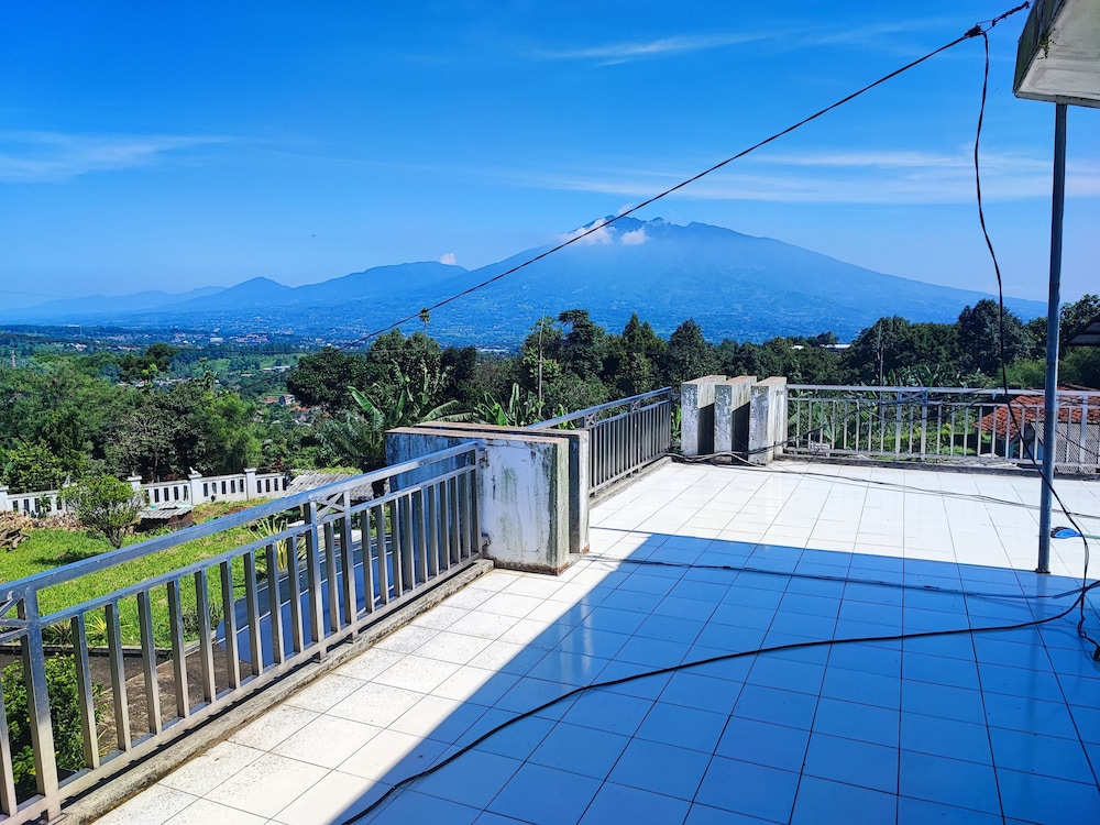 Villa Nadhira Syariah