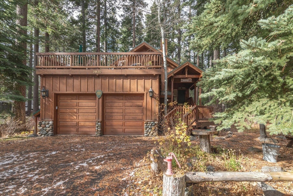 Tahoe Pines Beach Retreat 3 Bedroom Home