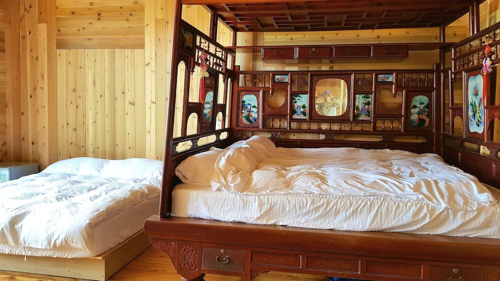 Shen Shan Lin Nai B&B