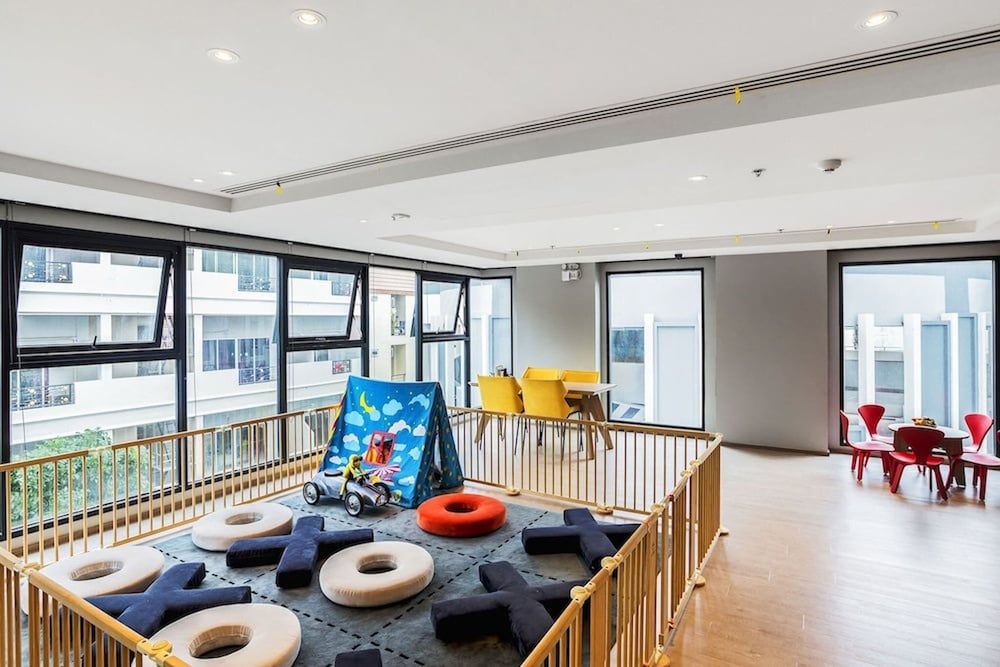 2 Bed Room At Excellent Location - Best In Class