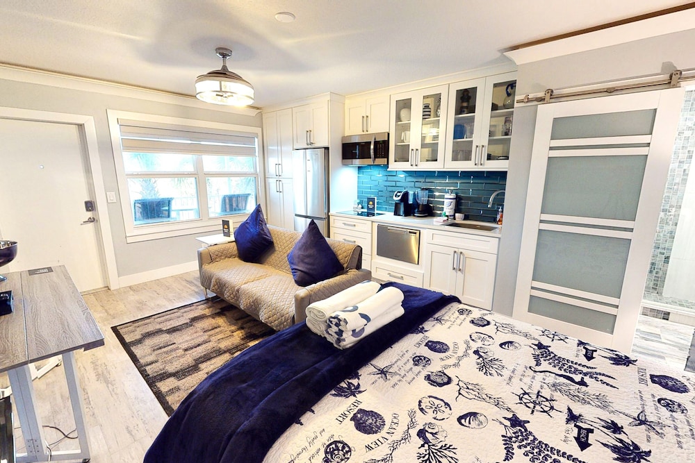 Daytona Ocean Jewels