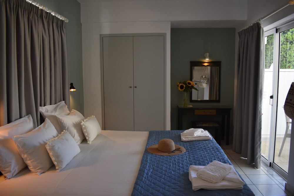 Mediterranea Apartments view 2