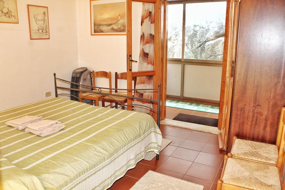 Porto Rotondo Garden Flats view 4