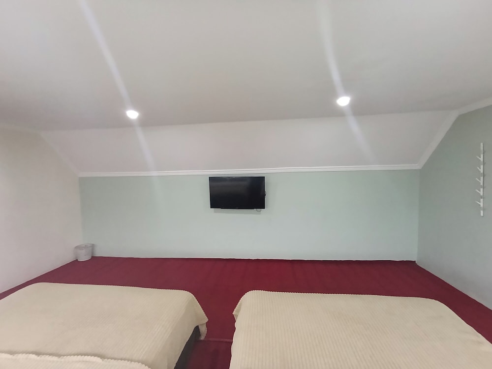Mamifokobo Guest House