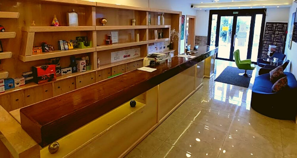 Assaraya Hotel