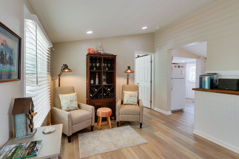 Harpers Ferry Home w/ Private Pool Hot Tub! - Property Image 11