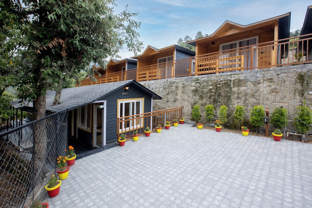 Nirmaya Resort