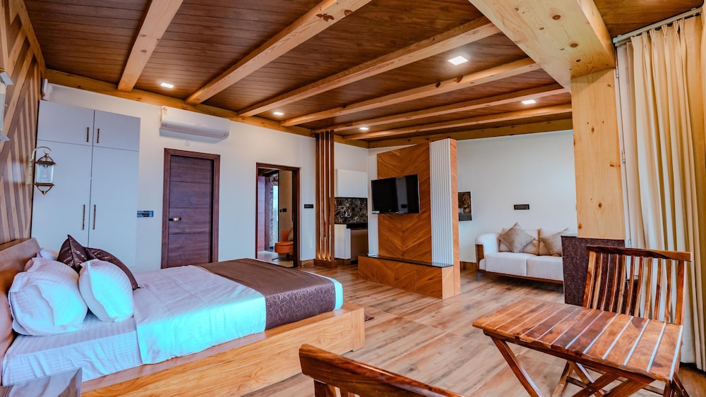 Wisteria Chalet