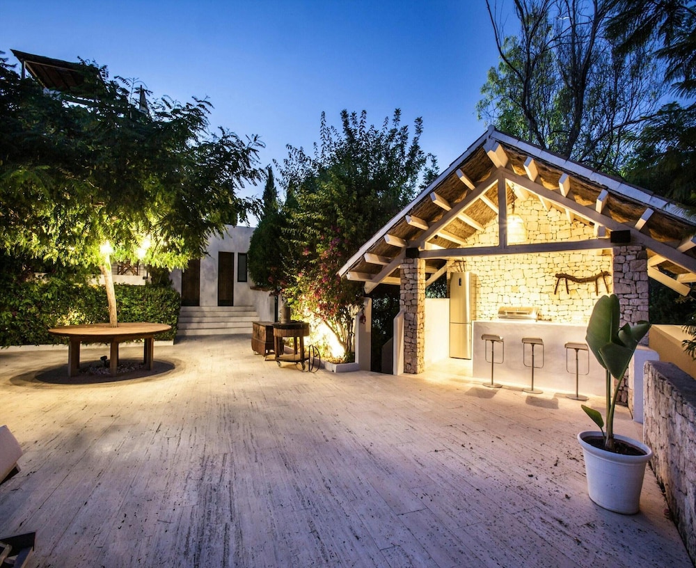 Holiday Home Near Scenic Farmland