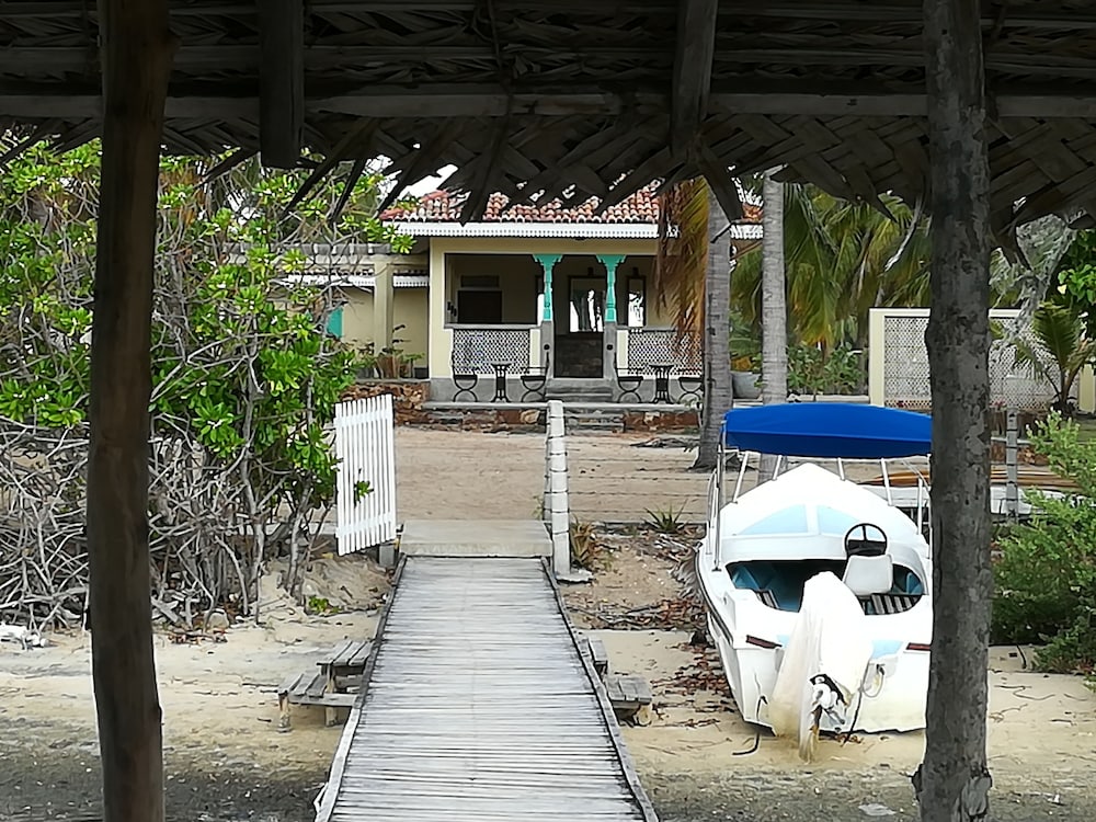 Villa Setha Wadi