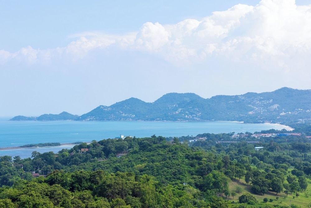 Villa Aroka 4 Bed Sea View KBR41