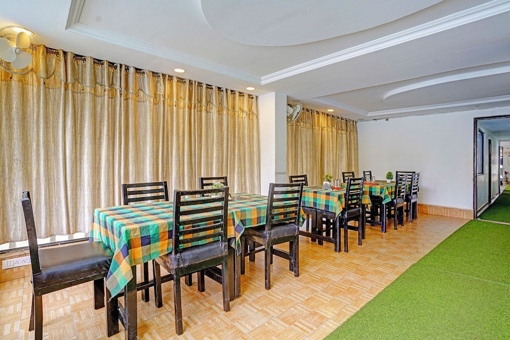Fabhotel Balaji Resort