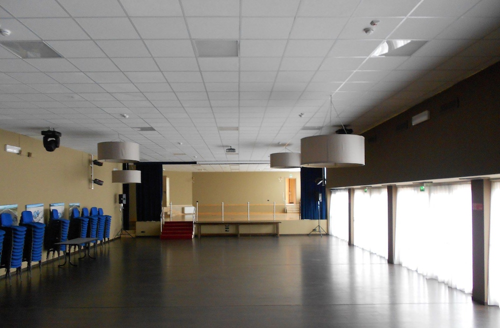 meeting & event spaces