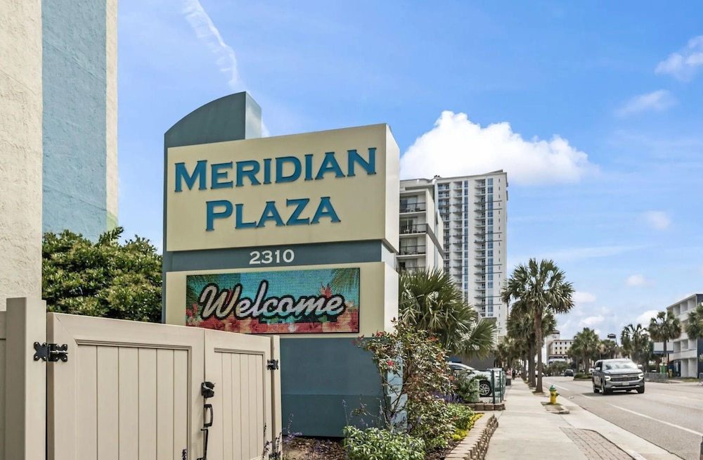 Meridian Plaza 408