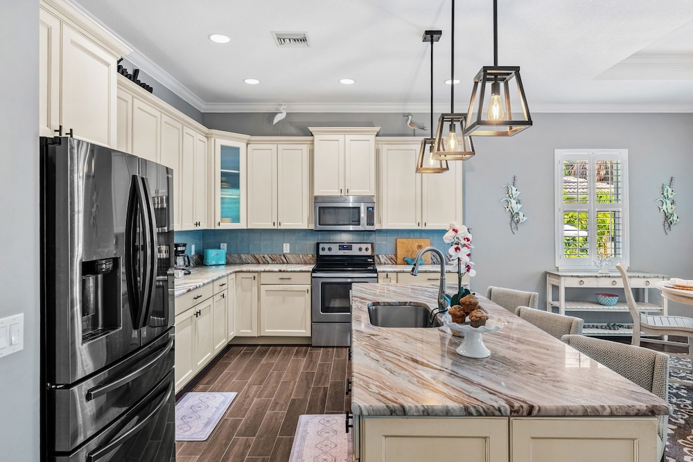 131 Seminole Ln