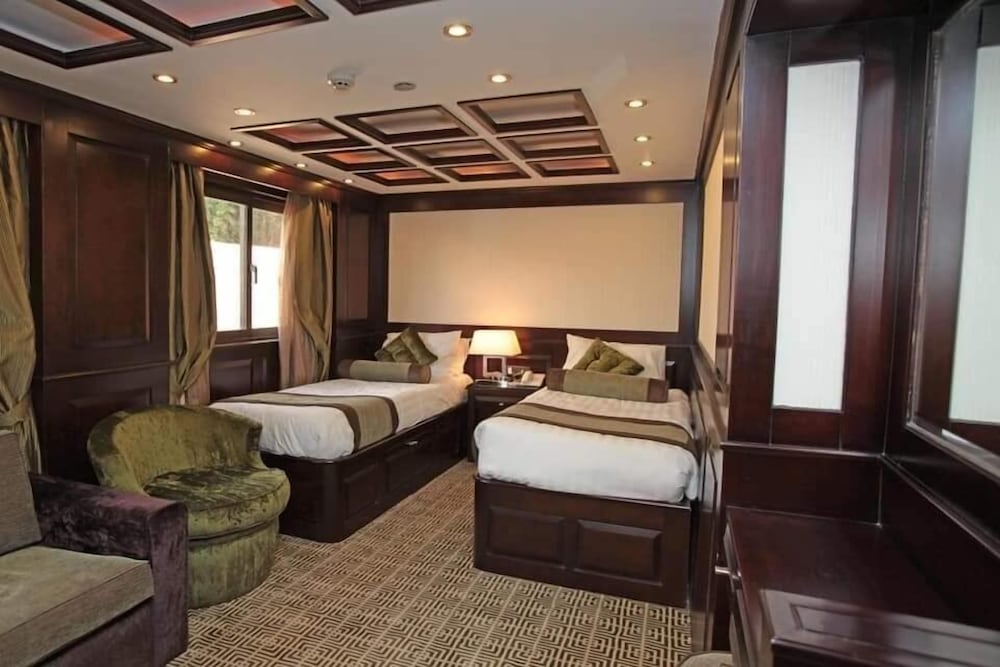 Nile Cruise Cairo Hotel