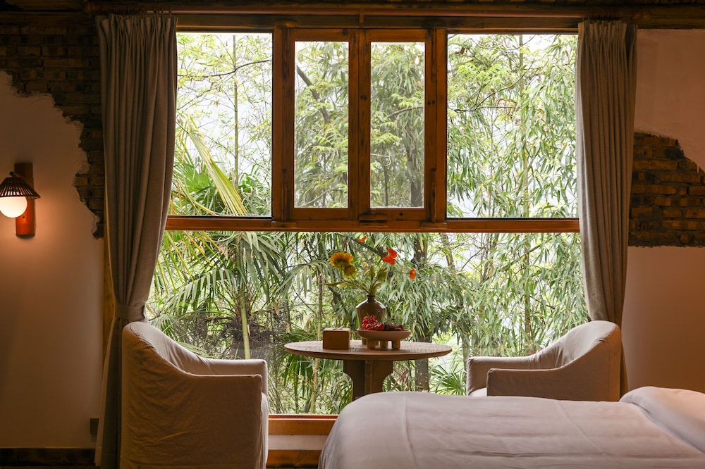 No.5 Valley Lodge