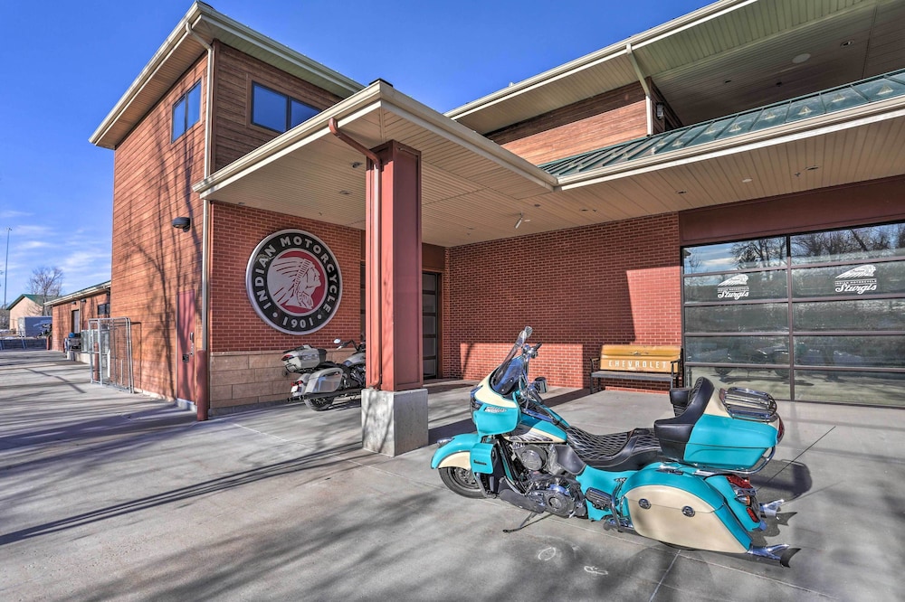 Main Street Strugis Apt w/ High-end Features view 5