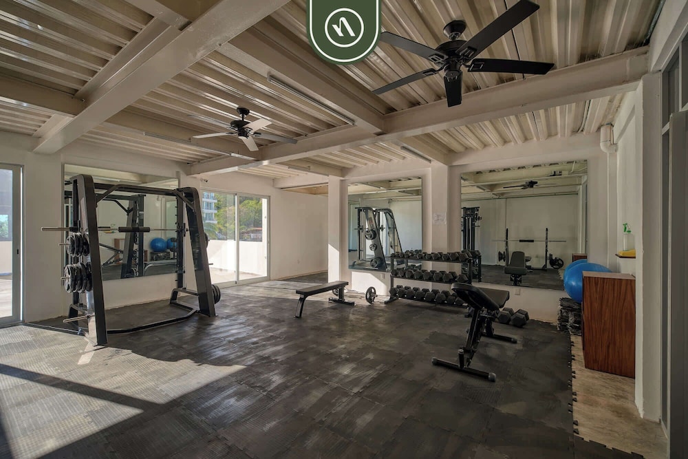 Ecofriendly 2BR Condo - Private Jacuzzi - Rooftop