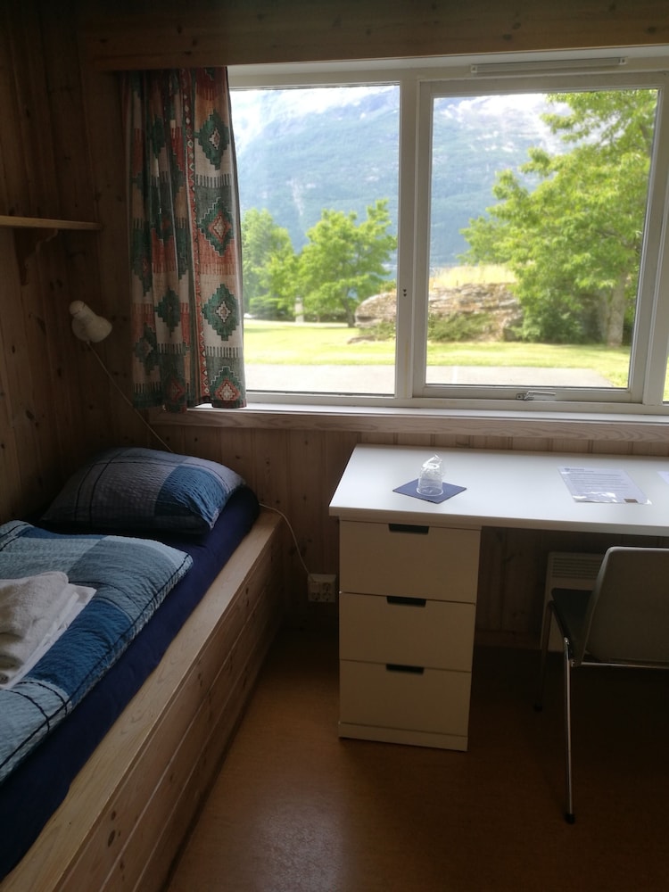 Photo 9