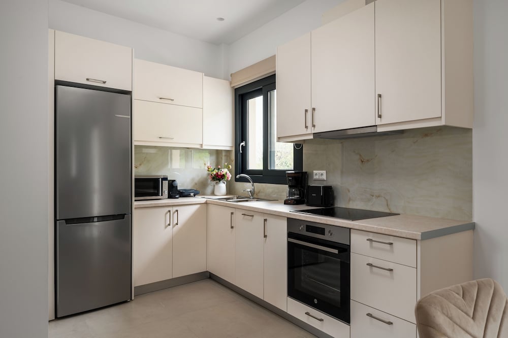 The 7 Suites, An Elegant Living in Ipsos by Konnect