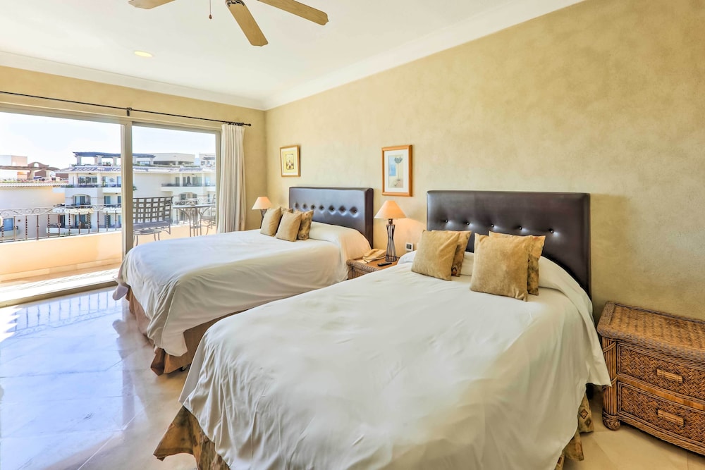 Cabo San Lucas Villa w/ Resort Amenities! view 3