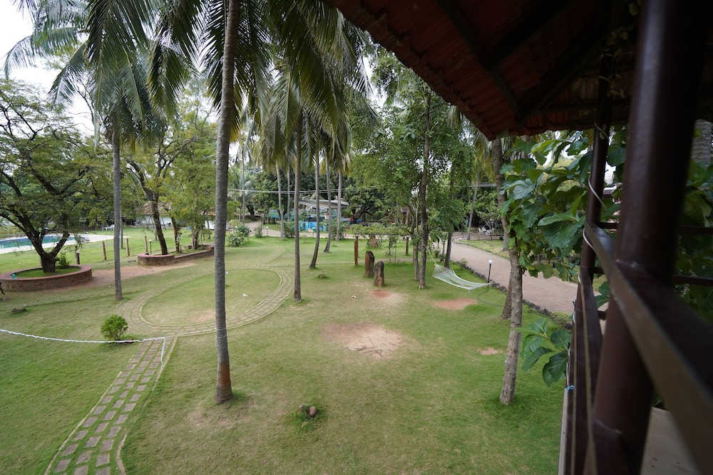 Mango Village