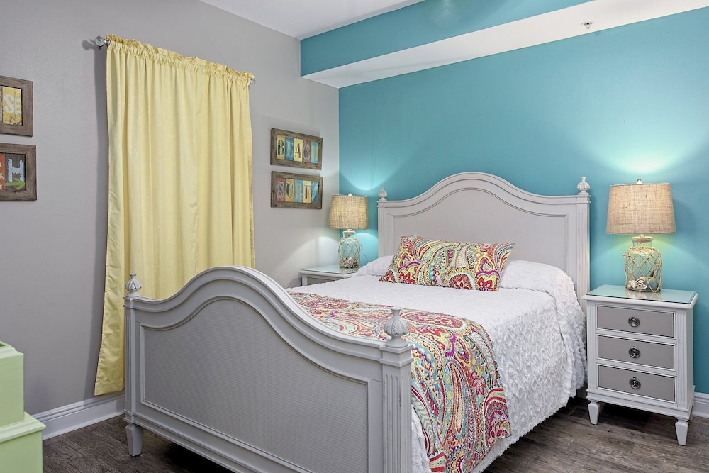 San Carlos #605 by Southern Vacation Rentals