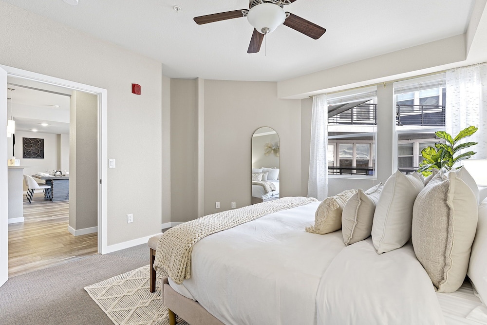 Designer Apt With Jacuzzi Walk To Casino Imax - Property Image 38