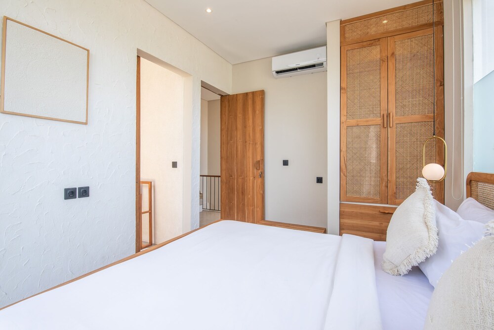 San Marco Modern 2br Villas Beach 5mins Canggu