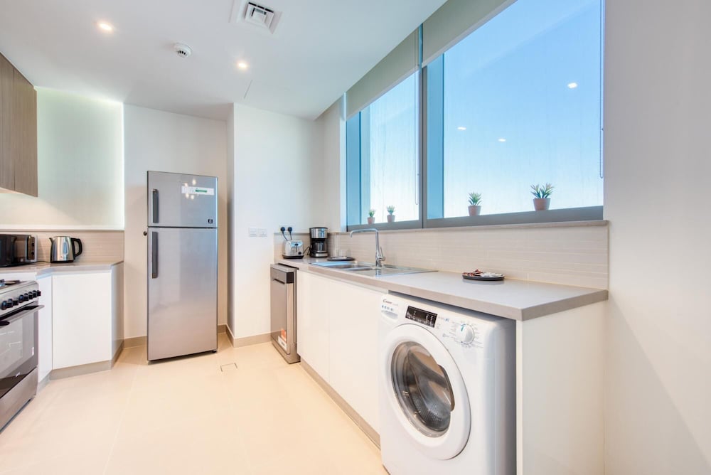 Exclusive Sea View Apartment on the Arabian Gulf