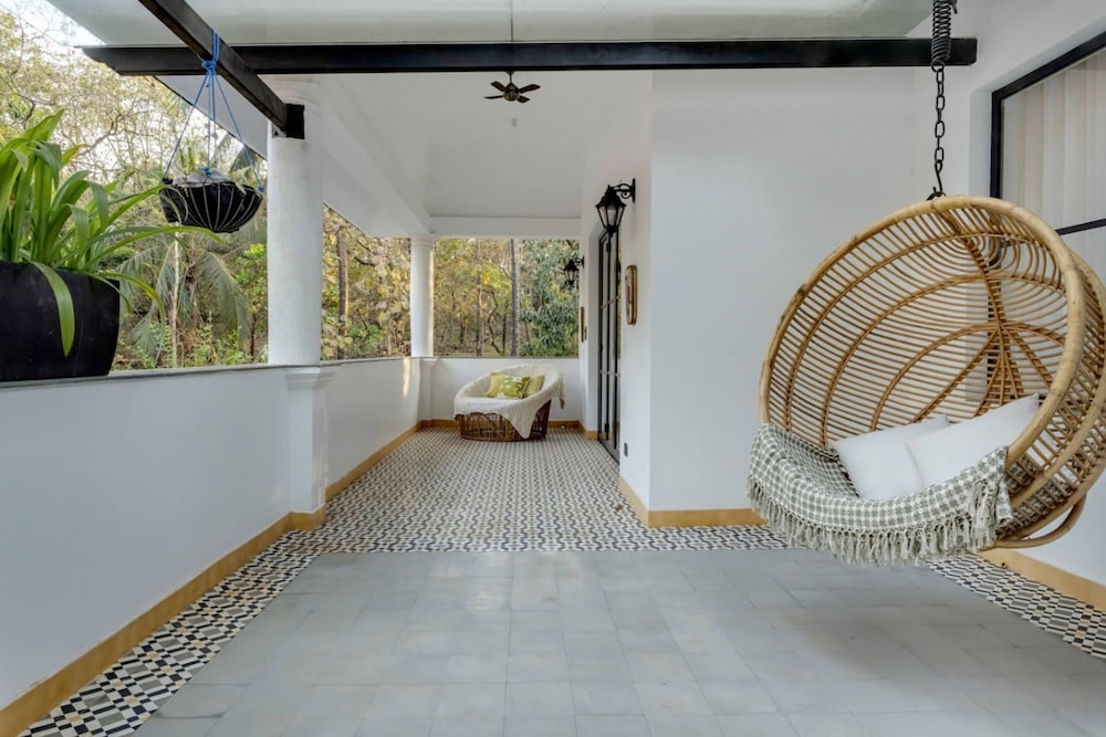 Lux 3BR Villa in Siolim 4km to Beach Wadi House