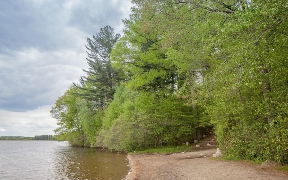 Ashland Vacations - Warren Conference Center and Inn - Property Image 11