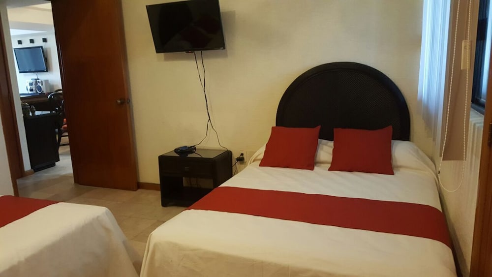 Mayan Departamento Playa Torre 1 view 2